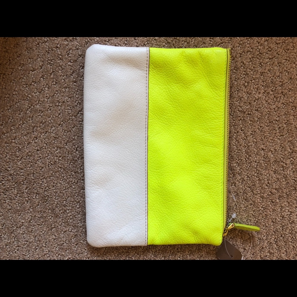 Cosmetic bag